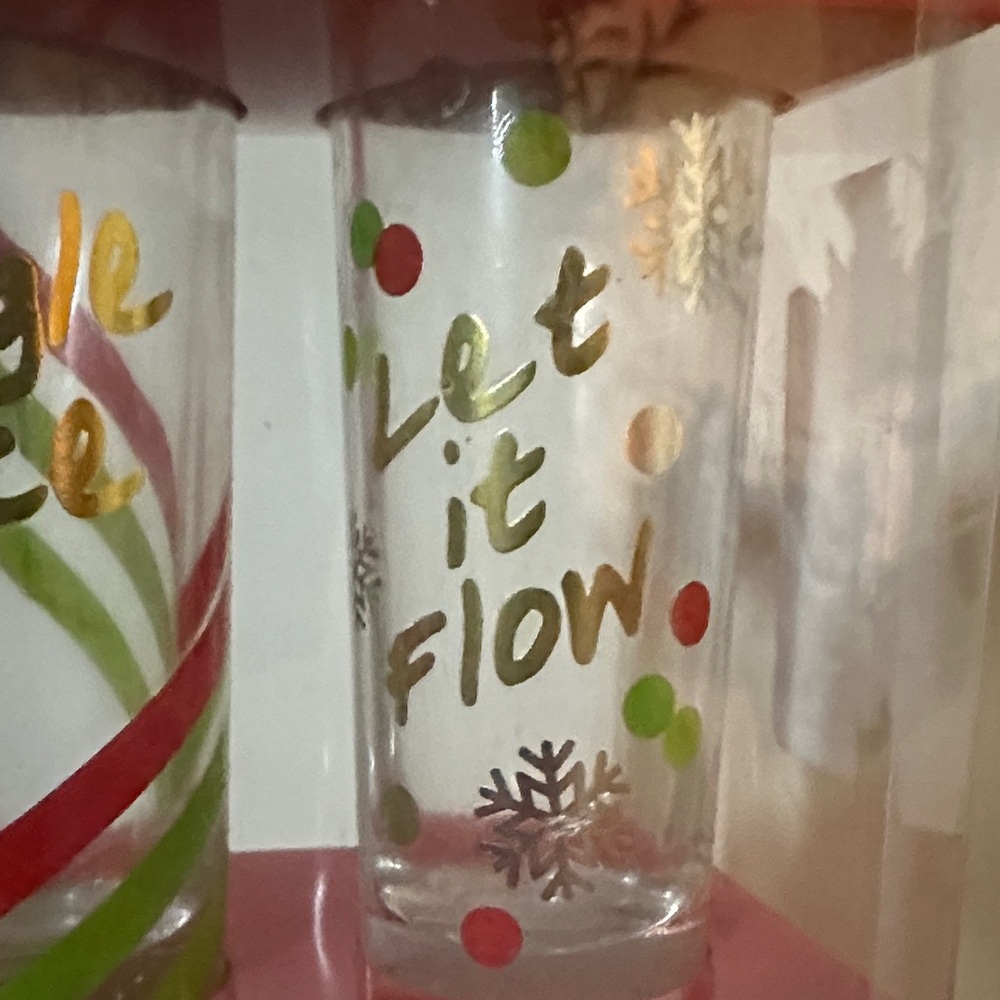 Festive Shot Glass Set - Red and Green - Picture 5 of 9